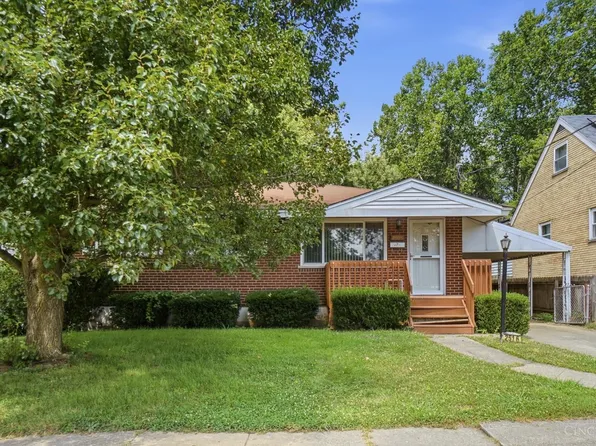 2516 Garrison Dr, Cincinnati, OH 45231