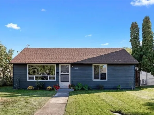 1808 W Shoshone St, Pasco, WA 99301