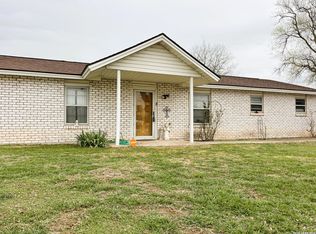 225 River Rd, Seguin, TX 78155