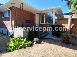 9225 35th Ave SW #9227-1/2, Seattle, WA 98126