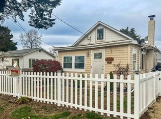 125 E Atlantic Ave, Villas, NJ 08251