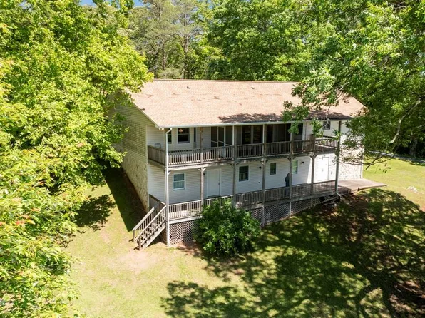156 Spoon Hill Dr, Hayesville, NC 28904