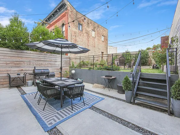 64 Stanhope St #1, Brooklyn, NY 11221