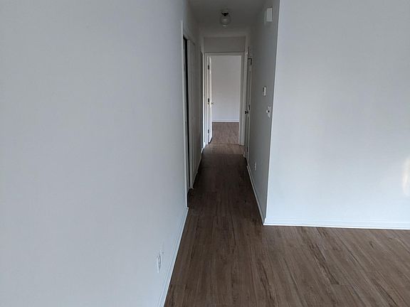 Main hallway towards bedrooms