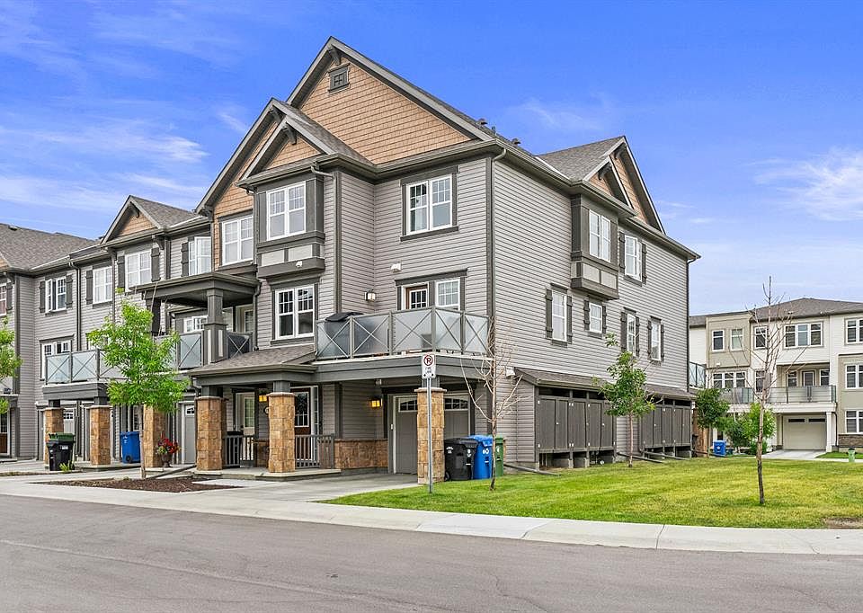 1st image of 110 W Cityscape Ct NE