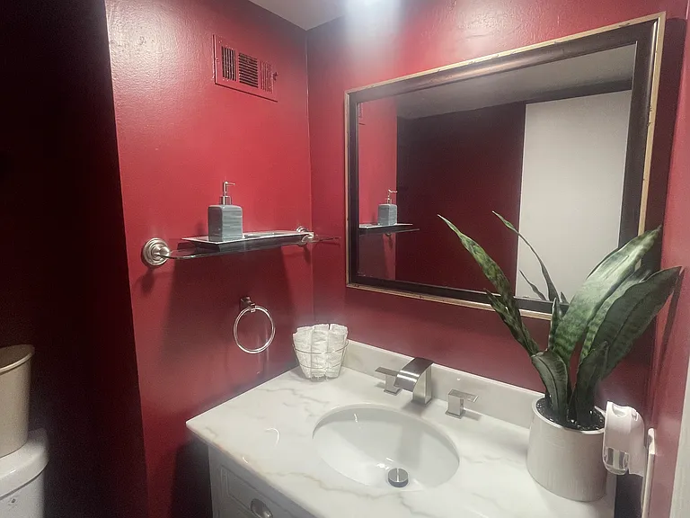 4505 La Capri Ct — Photo 3