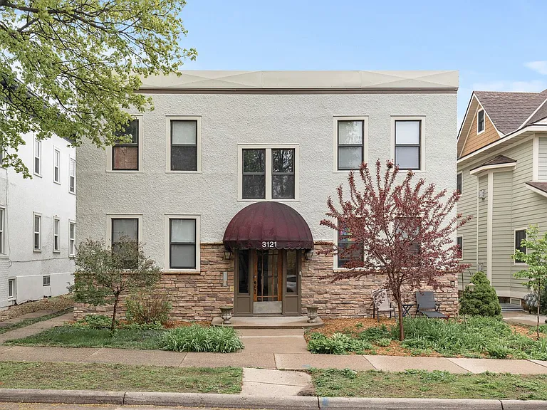 3121 Girard Ave S — Photo 35