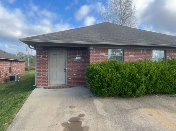 419-421 Middle Rd #419, Conway, AR 72032