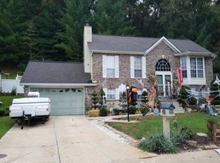 3703 Falcon View Dr, Arnold, MO 63010