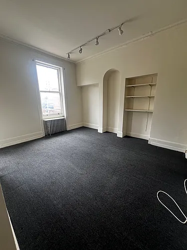2039 Spring Garden St Photo 1