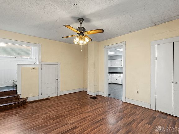 4th image of 531 E Pearl St