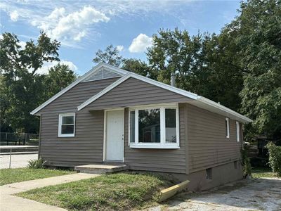7040 Agnes Ave, Kansas City, MO, 64132