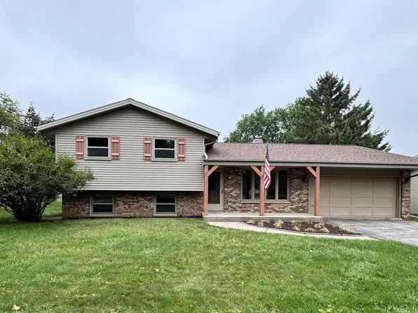 1906 Jefferson STREET, West Bend, WI 53090
