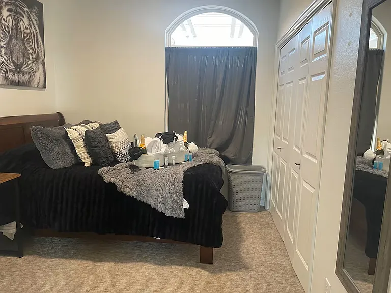 239 N Crest Line Cir #1 — Photo 17