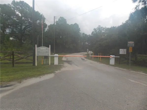 1297 R E Byrd Rd, Frostproof, FL 33843