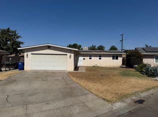 855 Estabrook Dr, Clovis, CA 93612
