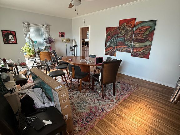 Front living room, entry from the front door.