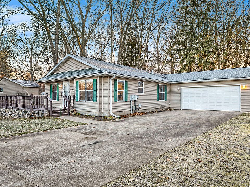 1st image of 64555 Winding Woods Dr