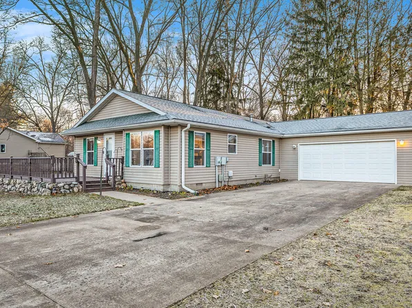 64555 Winding Woods Dr, Lawton, MI 49065