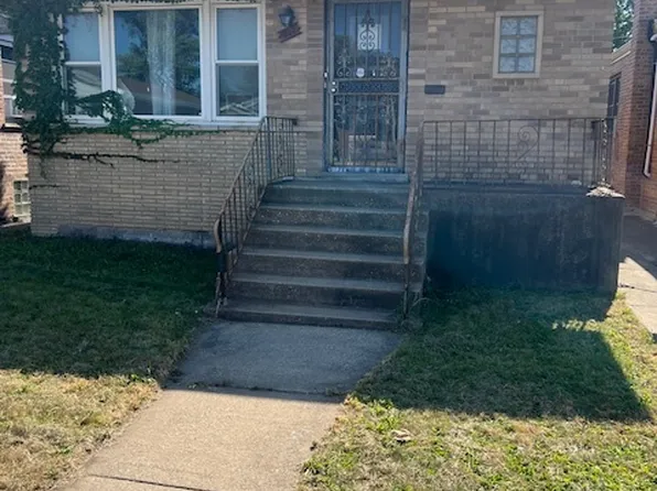 315 E 87th St, Chicago, IL 60619