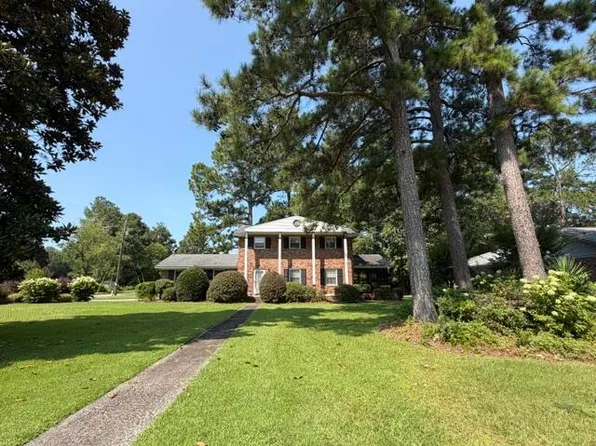 1 Louise Cir, Sumter, SC 29150