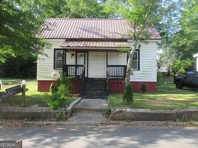 1st image of 184 Poplar St