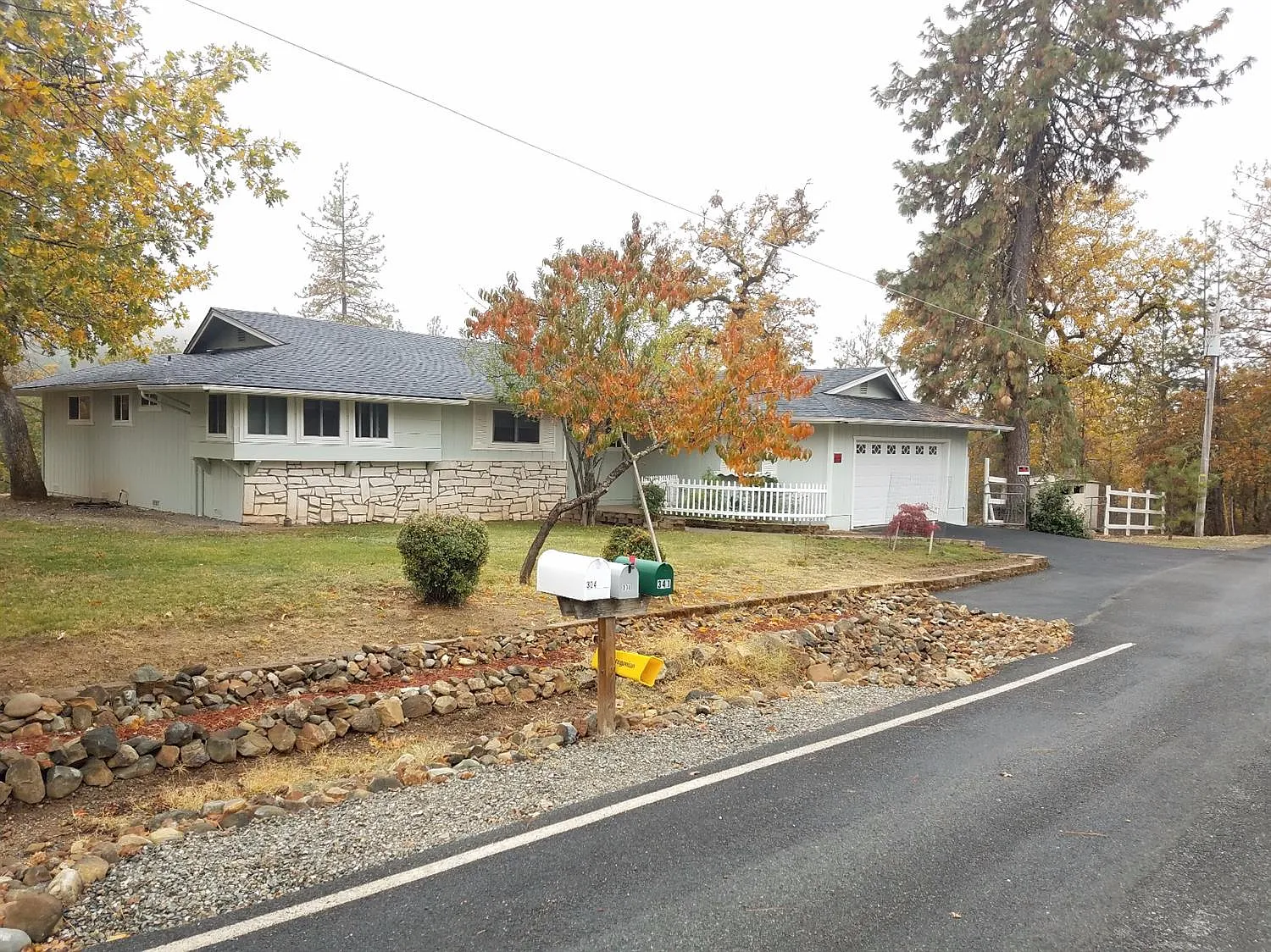 341 Kilborn Dr photo 1