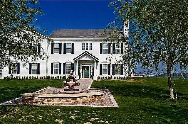 1st image of 38638 Avenida Carolinas