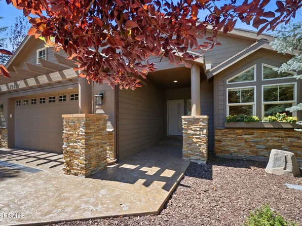 12477 N Ross Creek Dr, Kamas, UT 84036