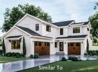695 Morningstar Ct, Waukee, IA 50263