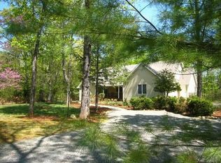 275 Wood Nettle Ln, Nellysford, VA 22958