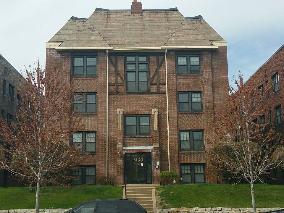 1st image of 1299 Grand Ave APT 12