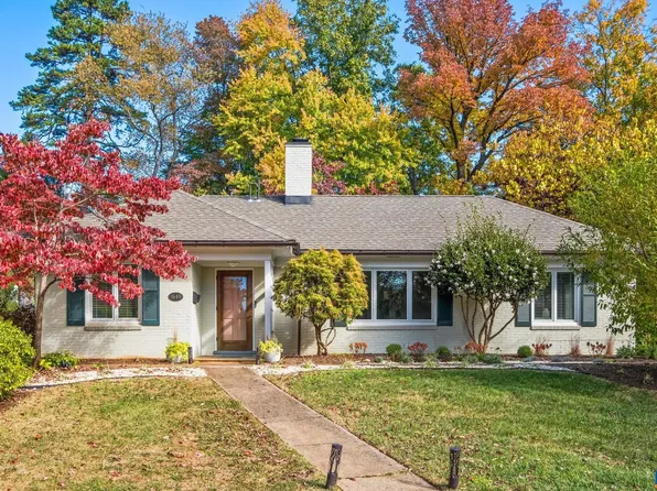 1649 Oxford Rd, Charlottesville, VA 22903