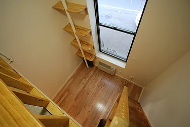 Rented by Natural Habitat Realty