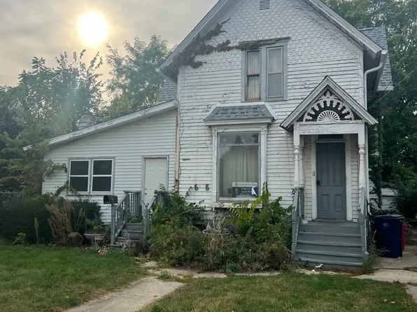 606 Logan Ave, Elgin, IL 60120