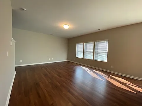 1221 Freeman View Dr — Photo 14