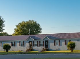 Tulip Cove Apartments - Pulaski, TN