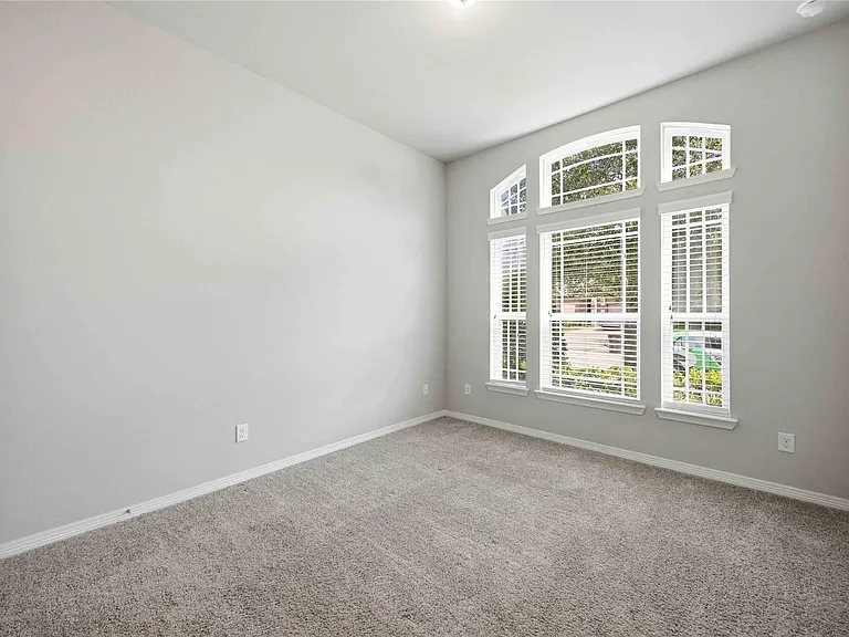2523 Owen Bend Dr — Photo 29