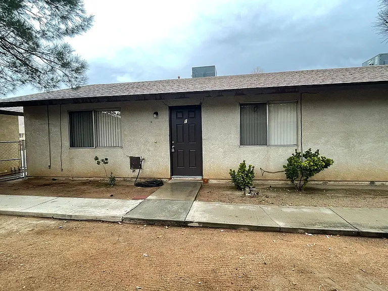 15728 Sago Rd — Photo 32