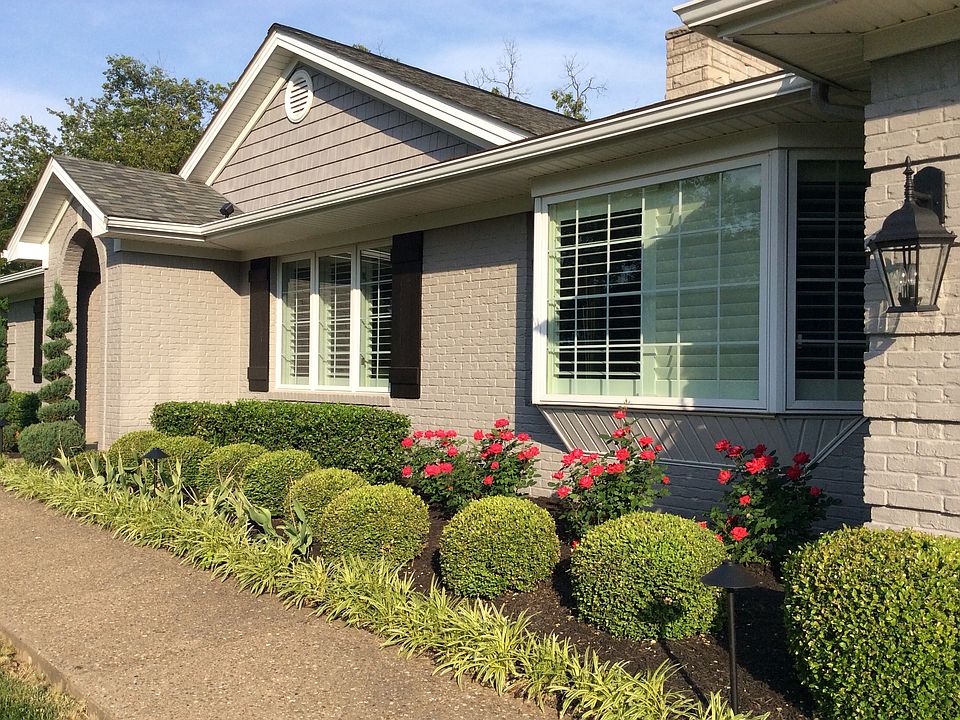 13 North Hill Drive