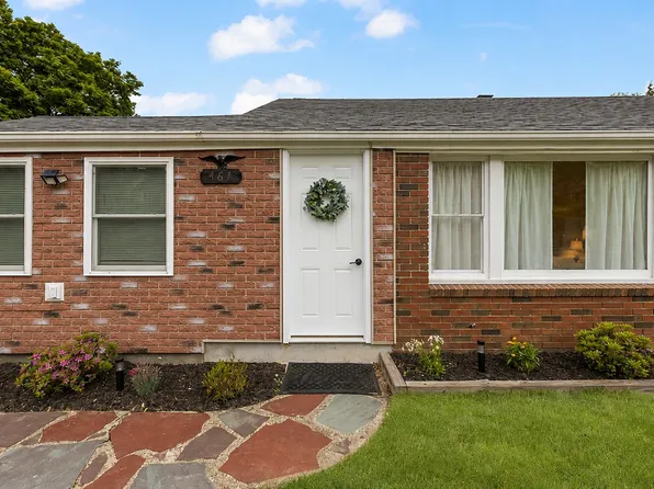 461 River Rd, Lincoln, RI 02865