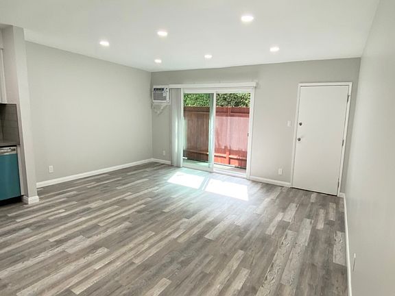 3rd image of 1415 Hauser Blvd #2