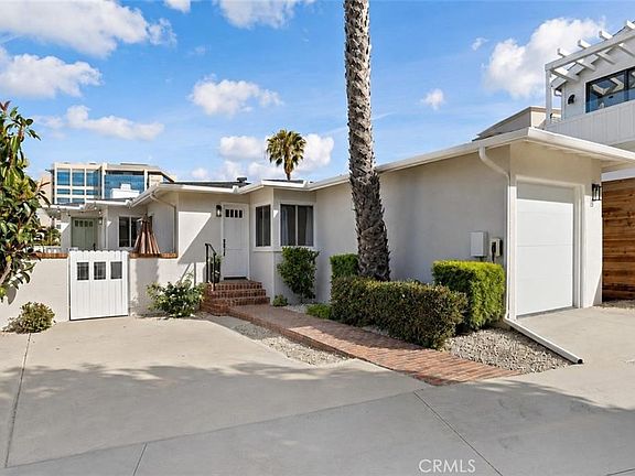 3rd image of 226 La Jolla Dr