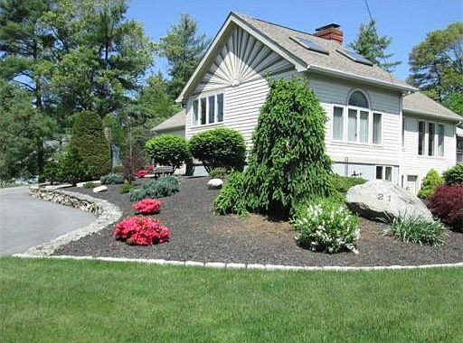 3rd image of 21 Cedar Hill Dr