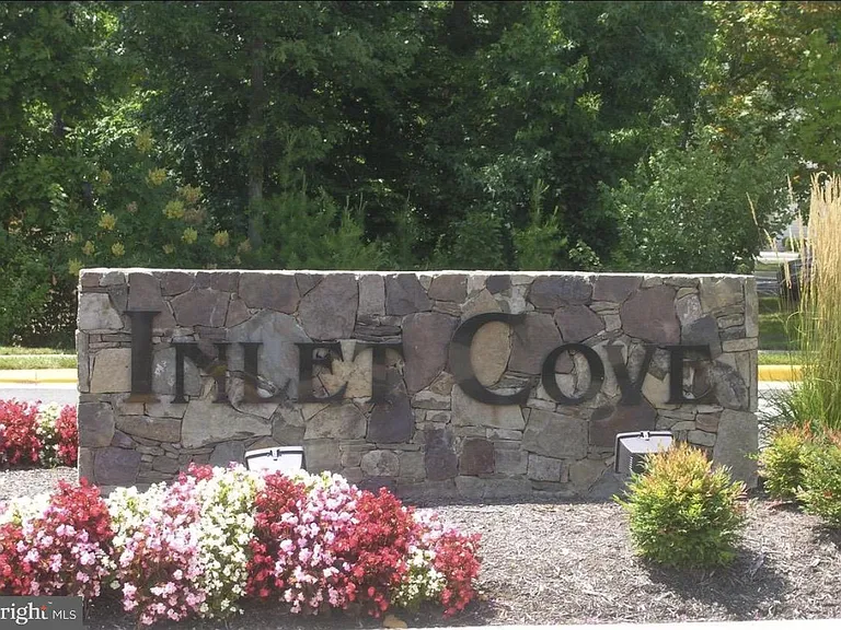 7011 Stone Inlet Dr — Photo 5