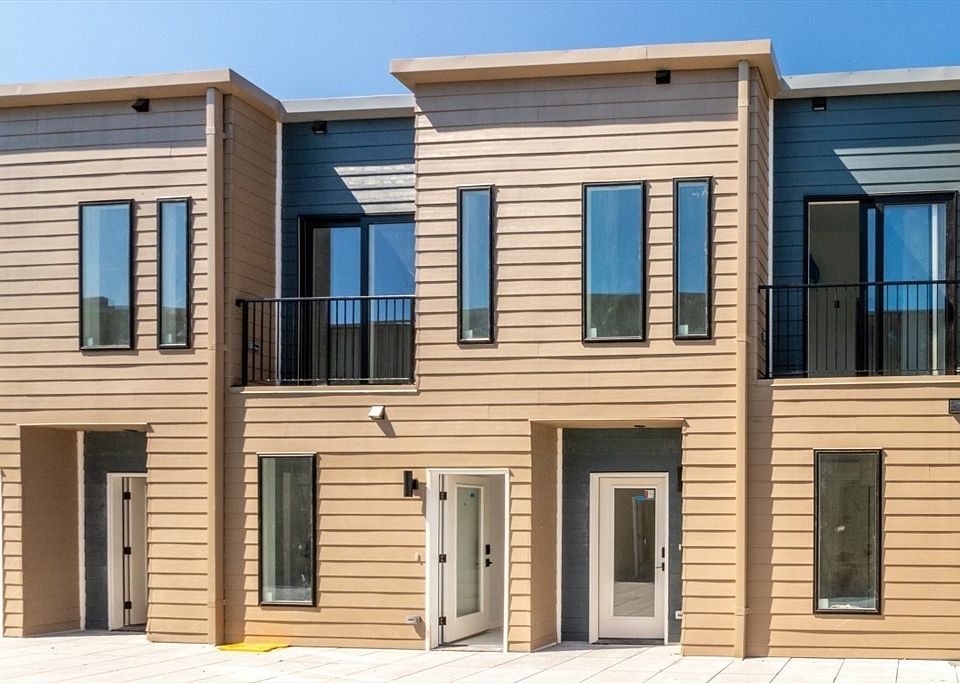 1st image of 150 Williams St #7