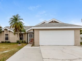 3502 65th Avenue Cir E, Sarasota, FL 34243