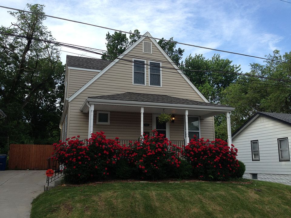 1st image of 9424 Chester Ave