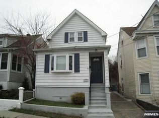 155 Heights Ave, Fair Lawn, NJ 07410
