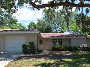 1747 Riviera Cir, Sarasota, FL 34232